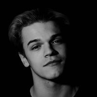 Denys Boiechko's Photo