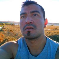 Andres  Figueroa的照片