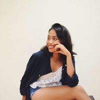 Aiman Esham的照片