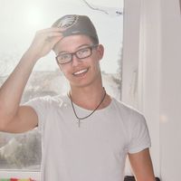 Kevin Klein的照片