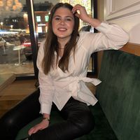 Lilya Illarionova的照片