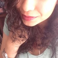 Özlem Özçelik's Photo