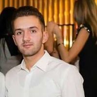 George Pastravanu的照片