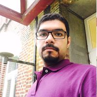 AliReza Akbari's Photo