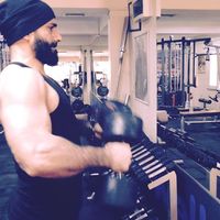 Özgür Güleray's Photo