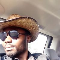 Bruno Ngala的照片