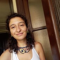 İpek Göbel的照片