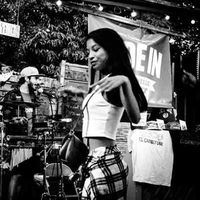 Marie Fumeron的照片