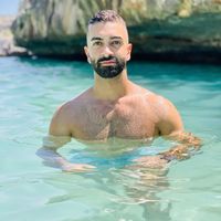 Ali Kaliosso的照片