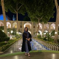 Mina L esfahani的照片