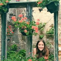 Claudia Mawyin's Photo