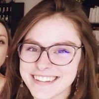 Hélène BAILLIET的照片