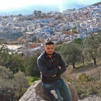 Issam Benbich的照片