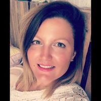 Marine Lassalle的照片