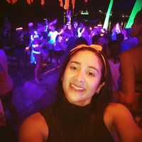 Viviana  Sanchez的照片