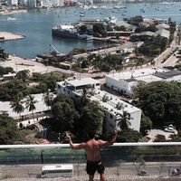 Don LEòn St's Photo