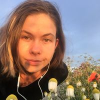 Loora Kaubi的照片