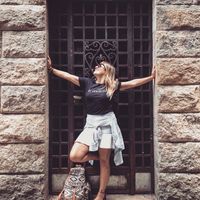 Taís Ribeiro's Photo