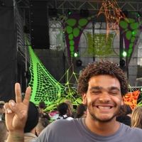 Léo Engondo Skouvaklis的照片