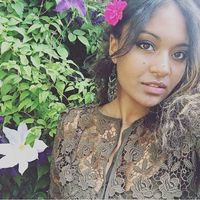 Momina Giquel's Photo