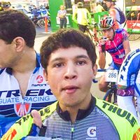 Esteban Manrique's Photo