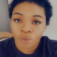 Anita Nze Mangue的照片