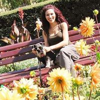 Rania Benzina的照片