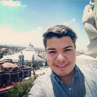 Martín Olivas-Félix的照片