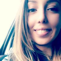 Inès Abssi的照片