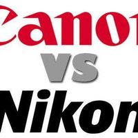 Canon Nikon's Photo