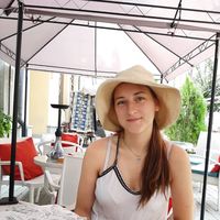 Ника Томашевская的照片