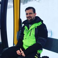 Алексей Алестанович的照片