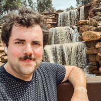 Joshua Hoover的照片