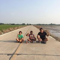 Pana Hongkamdee's Photo