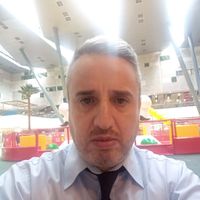 Enrique Estupiñán的照片