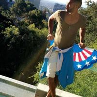 Solomon Higgs's Photo