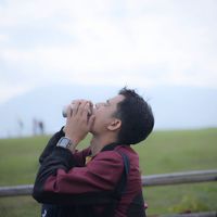 Deri Chandra的照片