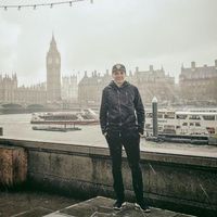 Áron Ujlaki的照片