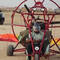 Abdulaziz Almqbol的照片