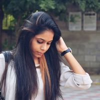 Sanjana Khatri的照片