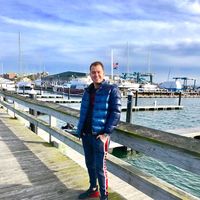 Artem Serdiuk的照片