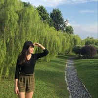 Laurencia Bella的照片