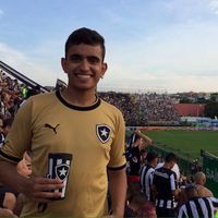 Gustavo Pontes的照片