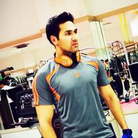 arash shabkhiz的照片