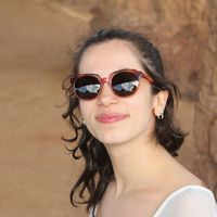 Rafaela  Gallindo's Photo