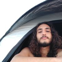 Demirhan Gundogan的照片