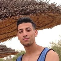 Abid Anouar的照片