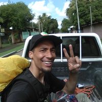 Rogelio Love的照片