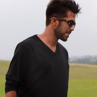 Sudesh Kundri的照片