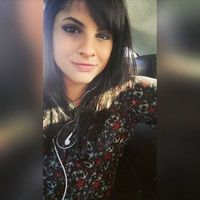 Aline Máximo的照片